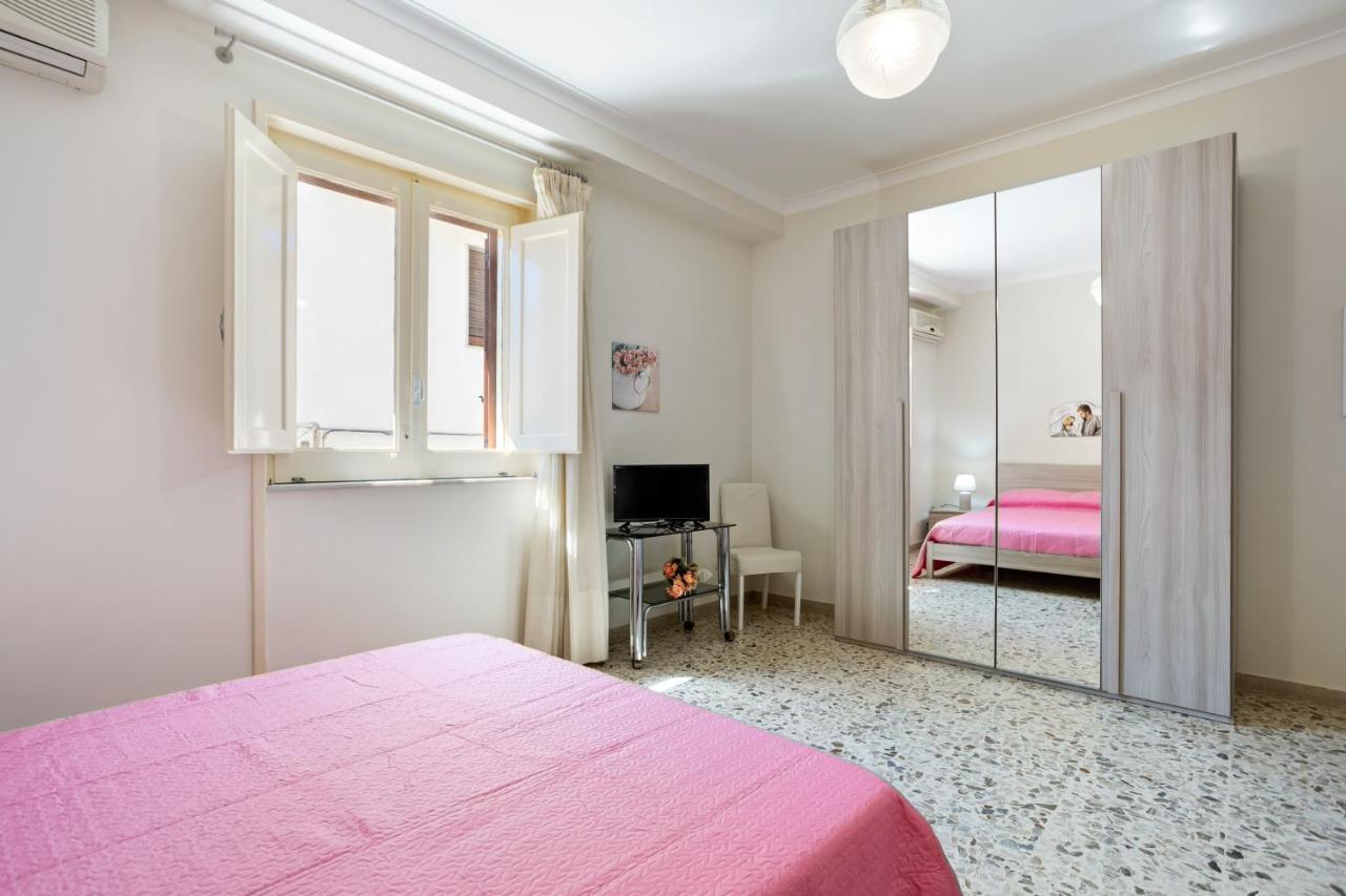Tra Il Centro E Il Mare Apartment Con Terrazzo Aci Castello Extérieur photo